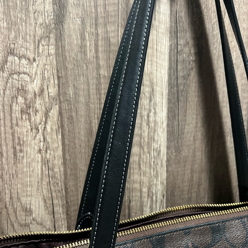 Coach Brown and Black Signature Tote Purse Bag Zip up - Picture 5 of 15